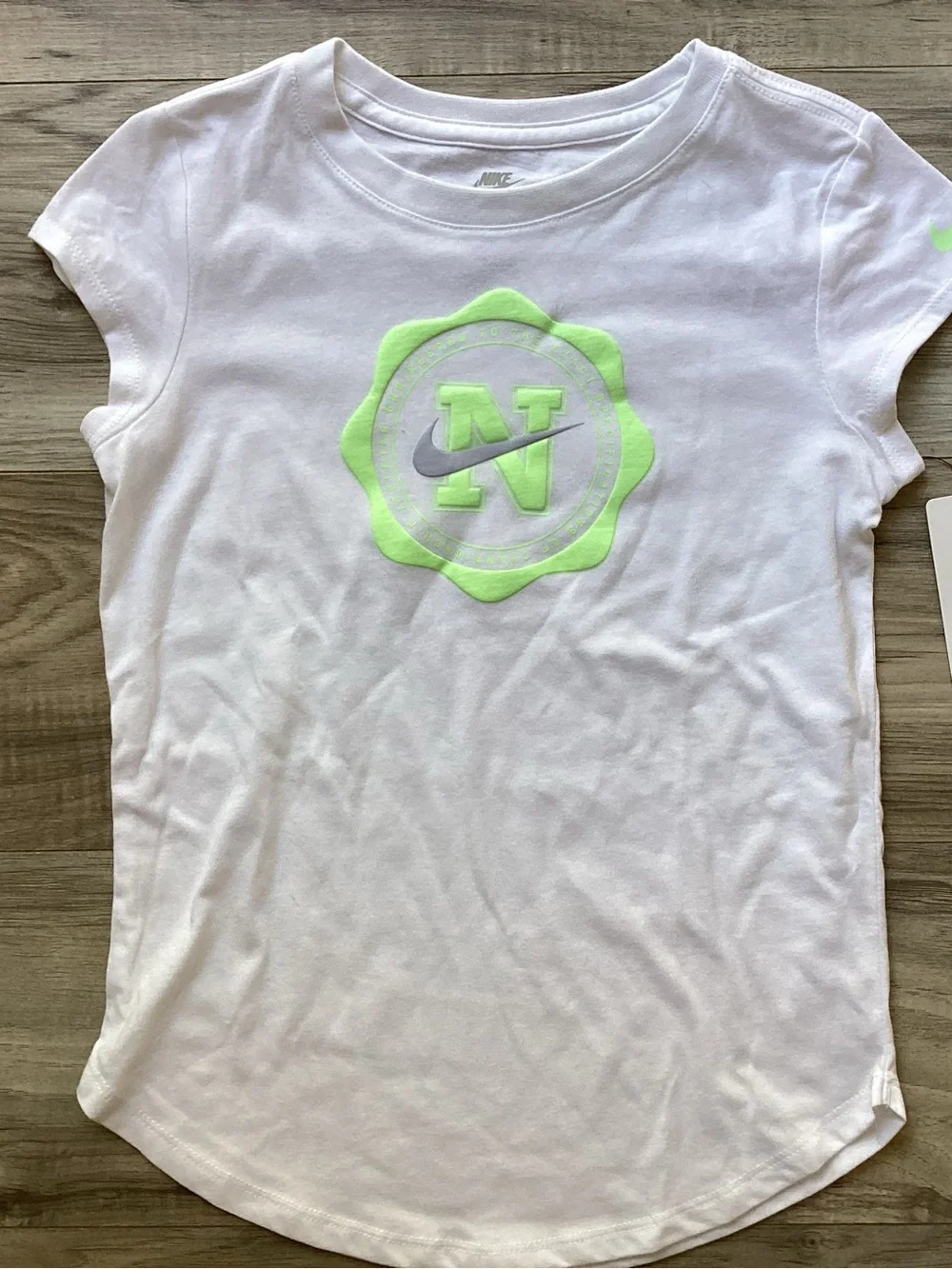 Nike girls Tee & Shorts outfit size 6X(NWT) ~PRICE FIRM, NO OFFERS~